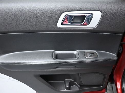 Used 2015 Ford Explorer Sport w/ Equipment Group 401A image 30