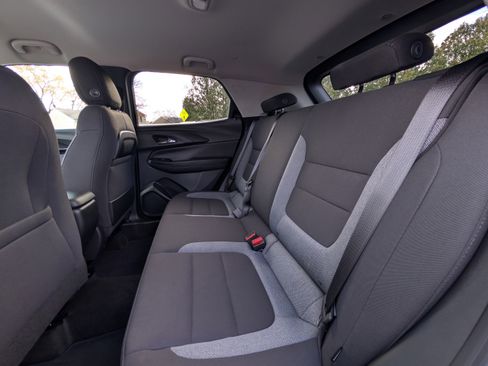 Used 2023 Chevrolet TrailBlazer LT image 32