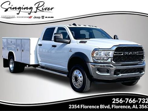 New 2024 RAM 5500 Tradesman w/ Chrome Appearance Group AWD/4WD image 1