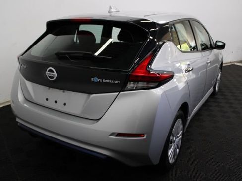 Used 2019 Nissan Leaf FWD image 6
