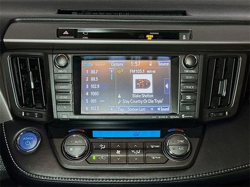 Used 2016 Toyota RAV4 Limited image 11