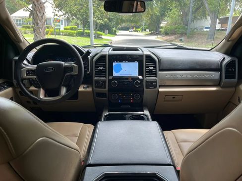 Used 2019 Ford F350 Lariat w/ Lariat Ultimate Package AWD/4WD image 20