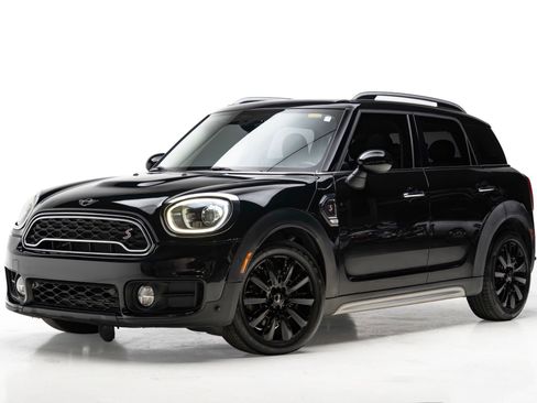 Used 2018 MINI Cooper Countryman S FWD image 4