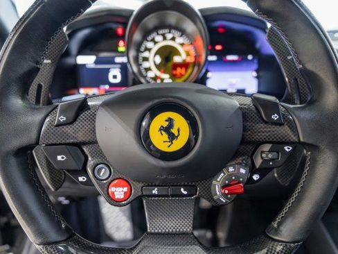 Used 2019 Ferrari 812 Superfast image 19