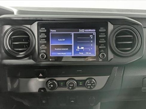 Used 2022 Toyota Tacoma SR image 22
