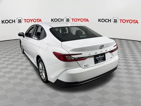Used 2025 Toyota Camry LE FWD image 6