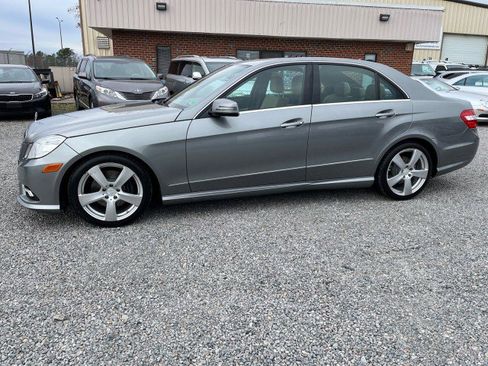 Used 2011 Mercedes-Benz E 350 Sedan image 1