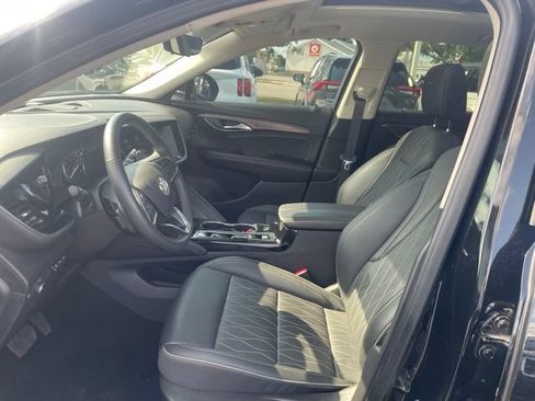 Used 2023 Buick Envision Avenir AWD/4WD image 8