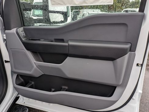 New 2025 Ford F550 4x4 Crew Cab image 72