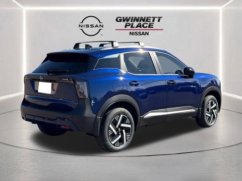 New 2026 Nissan Kicks SV image 5