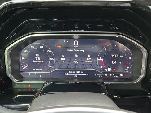 Used 2024 GMC Sierra 1500 Elevation image 25