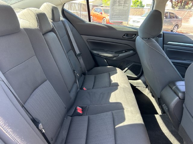 Used 2023 Nissan Altima 2.5 SV FWD image 32
