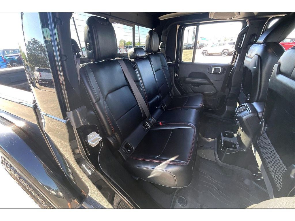 Used 2024 Jeep Gladiator Rubicon AWD/4WD image 28