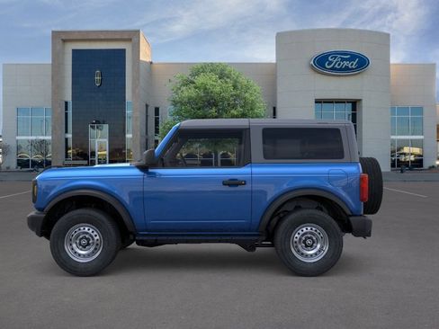 New 2026 Ford Bronco 2-Door AWD/4WD image 3