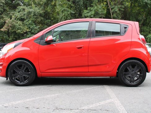 Used 2014 Chevrolet Spark LT image 22