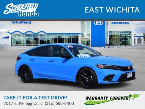 Used 2024 Honda Civic Sport image 1