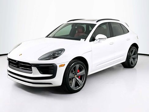 New 2025 Porsche Macan S image 1