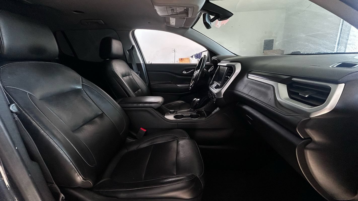 Used 2019 GMC Acadia SLT AWD/4WD image 13