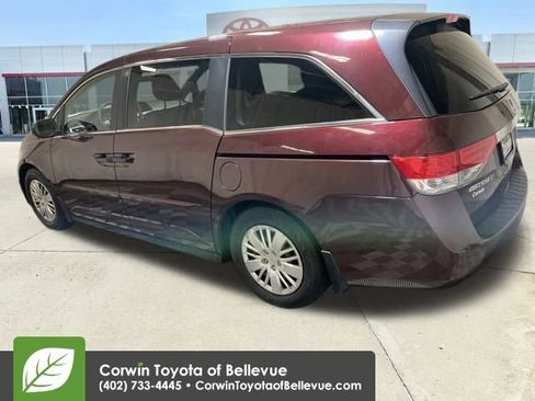 Used 2014 Honda Odyssey LX image 3