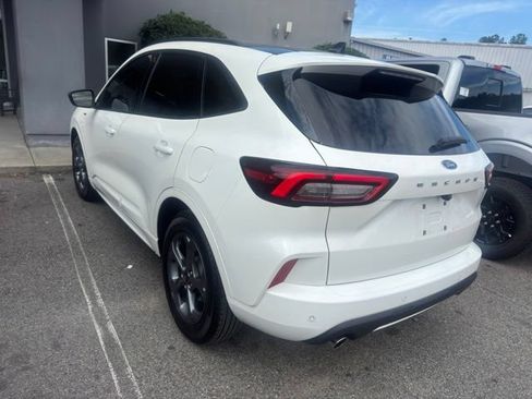 Used 2024 Ford Escape ST-Line w/ Tech Pack #1 FWD image 6