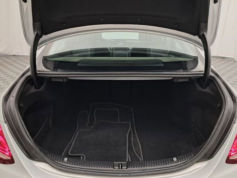 Used 2017 Mercedes-Benz C 300 4MATIC Sedan image 33