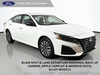 Used 2025 Nissan Altima 2.5 SV