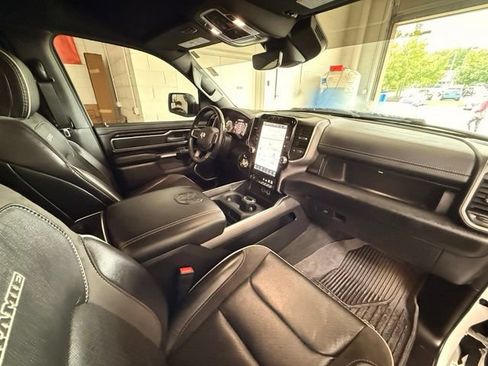 Used 2023 RAM 1500 Laramie AWD/4WD image 13