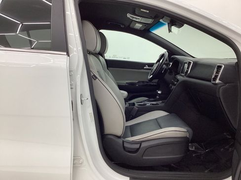 Used 2018 Kia Sportage EX w/ EX Sport Appearance Package AWD/4WD image 15