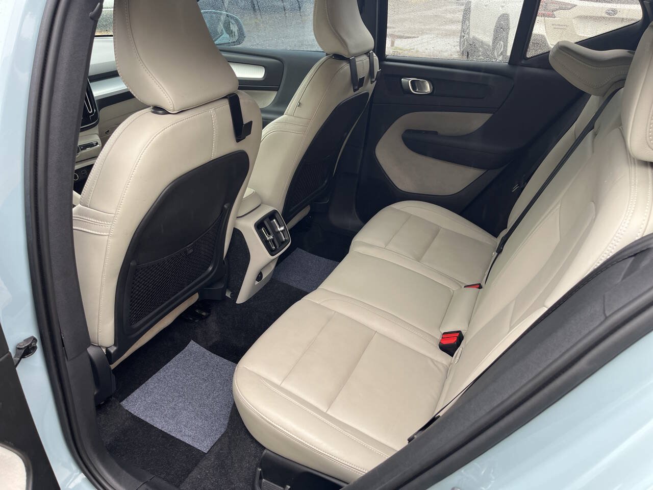 Used 2019 Volvo XC40 T5 Momentum AWD/4WD image 11