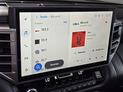 Used 2025 Toyota Sequoia Platinum image 34