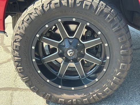 Used 2010 Ford F150 4x4 SuperCrew image 12