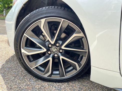 Used 2020 Toyota Corolla SE FWD image 44