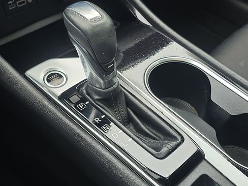 Used 2020 Nissan Altima 2.5 SV image 21