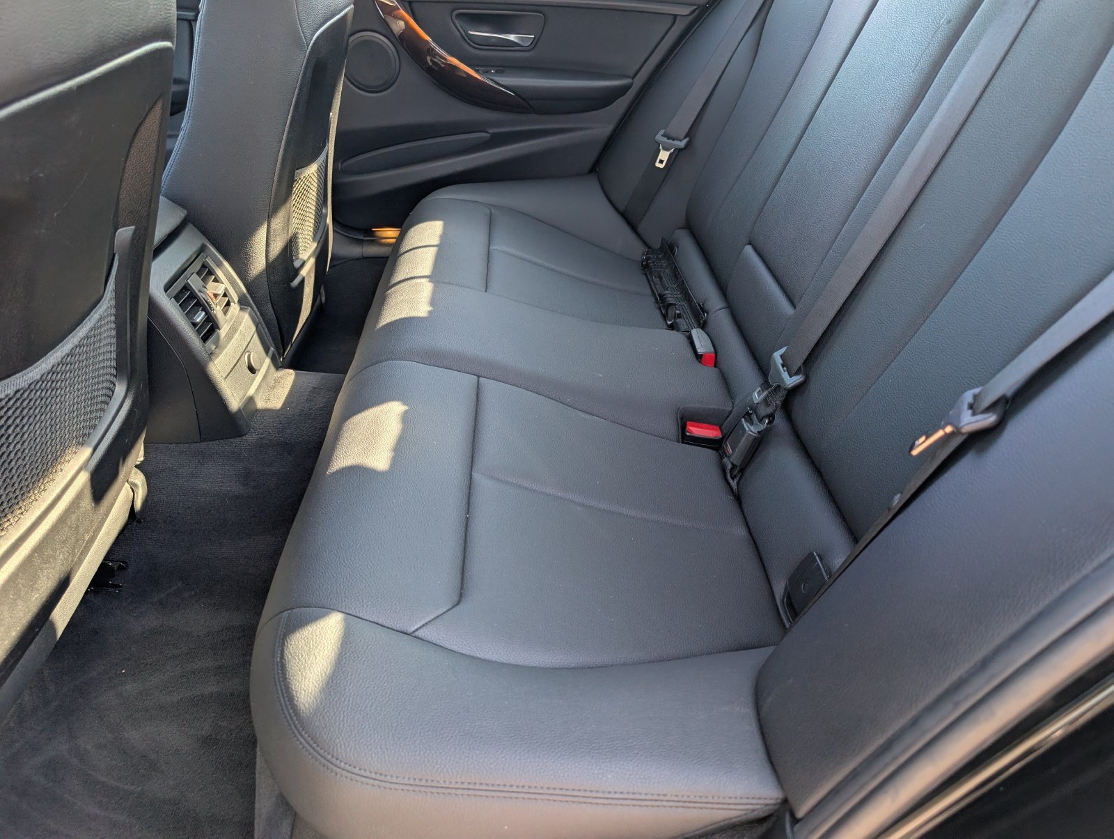 Used 2015 BMW 328i xDrive Sedan AWD/4WD image 17