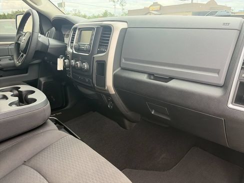 Used 2019 RAM 1500 Warlock AWD/4WD image 31
