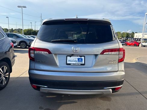 Used 2019 Honda Pilot Touring image 5