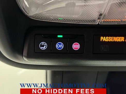 Used 2022 Chevrolet TrailBlazer RS image 33