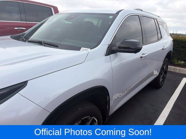 Used 2026 Chevrolet Traverse High Country FWD image 3