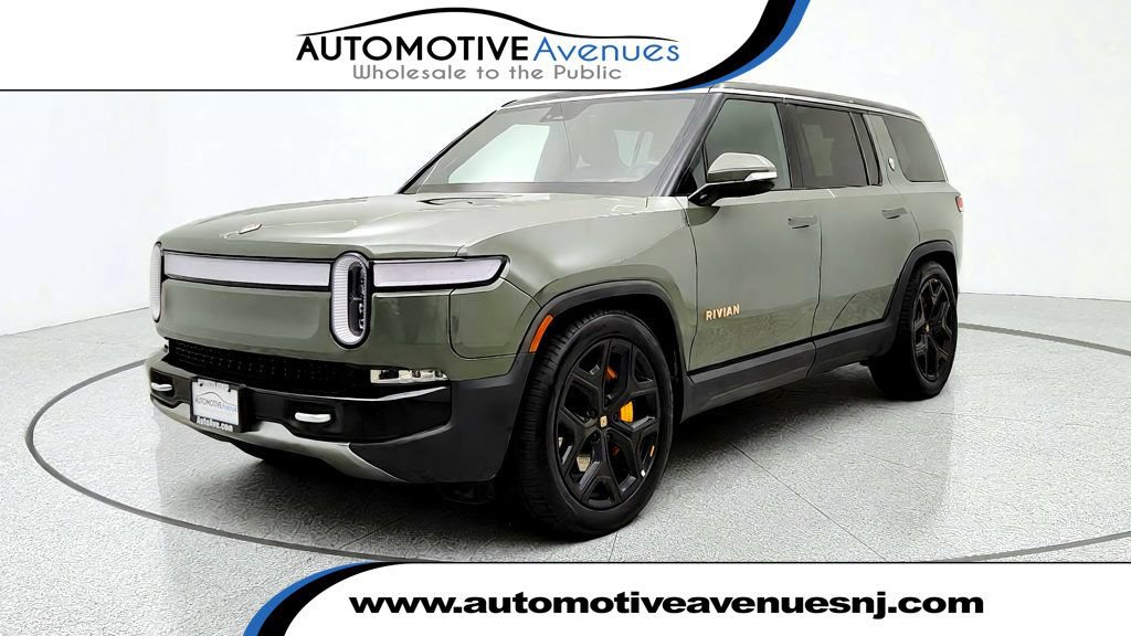 Used 2022 Rivian R1S Launch Edition Quad AWD/4WD image 1