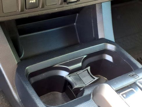 Used 2019 Toyota Tacoma SR5 AWD/4WD image 20