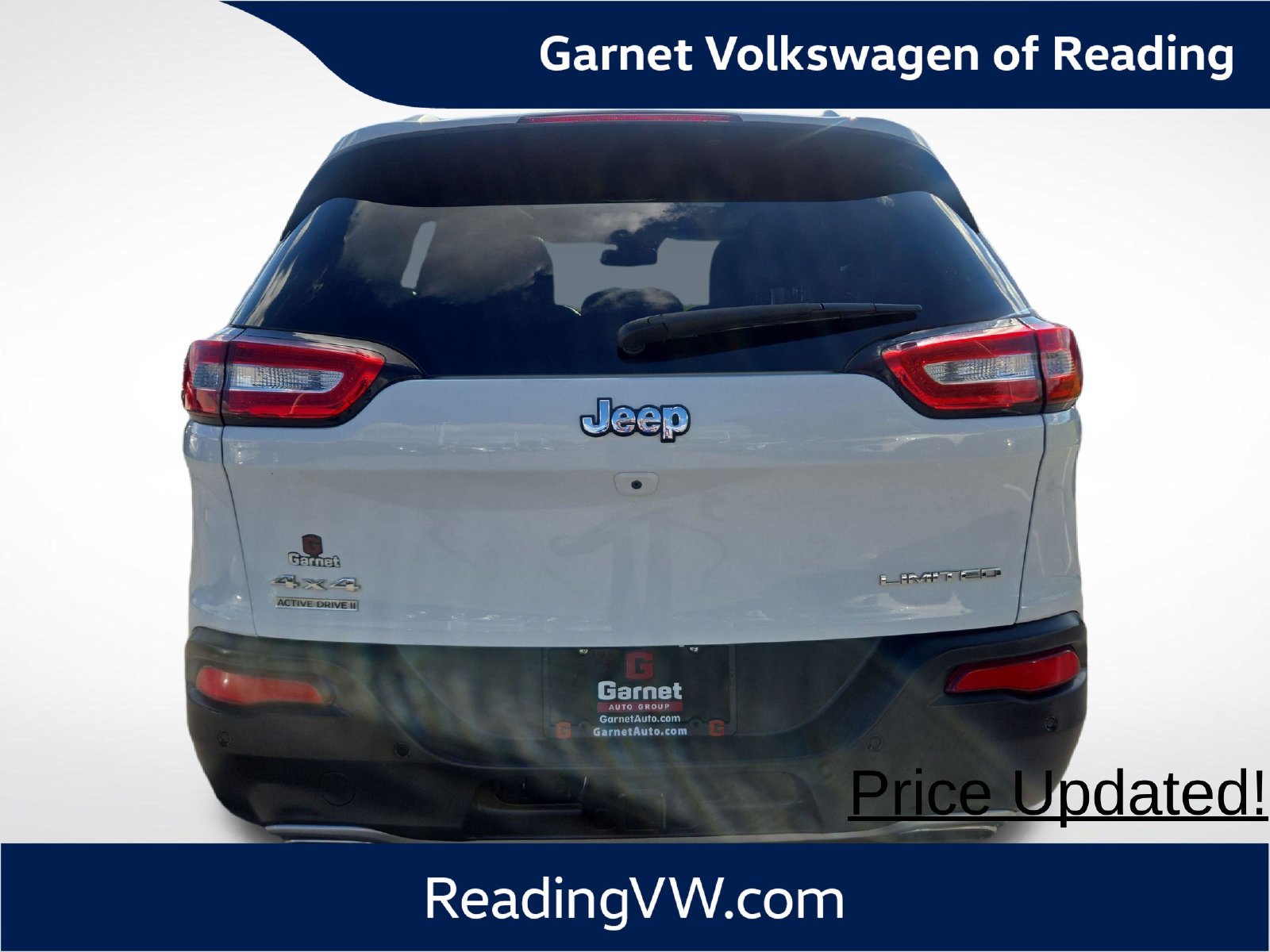 Used 2015 Jeep Cherokee Limited w/ Luxury Group AWD/4WD image 4