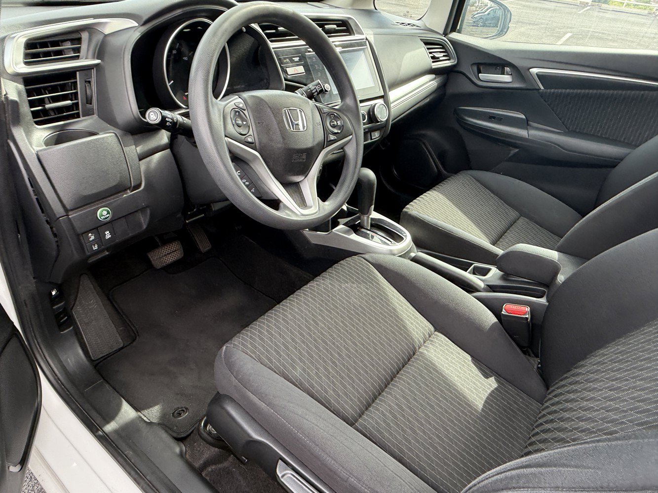 Used 2018 Honda Fit EX image 10