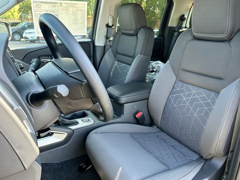 New 2026 Nissan Frontier SV image 14