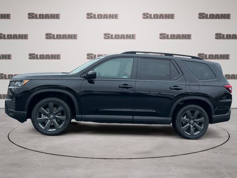New 2026 Honda Pilot Sport image 2