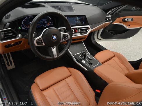 Used 2021 BMW 330i Sedan w/ M Sport Package RWD image 12