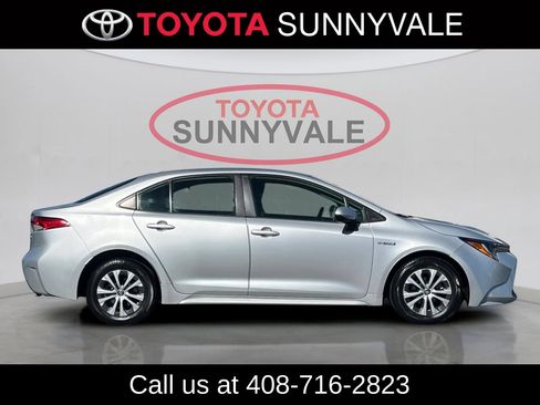 Used 2021 Toyota Corolla LE FWD image 9