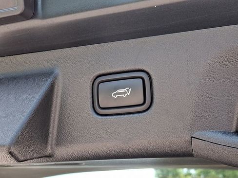 Used 2023 Hyundai Tucson SEL image 32