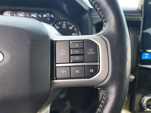 Used 2024 Ford Expedition Max XLT image 27