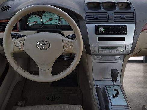 Used 2006 Toyota Solara SE FWD image 10