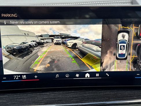 New 2026 BMW X6 xDrive40i w/ Executive Package image 23